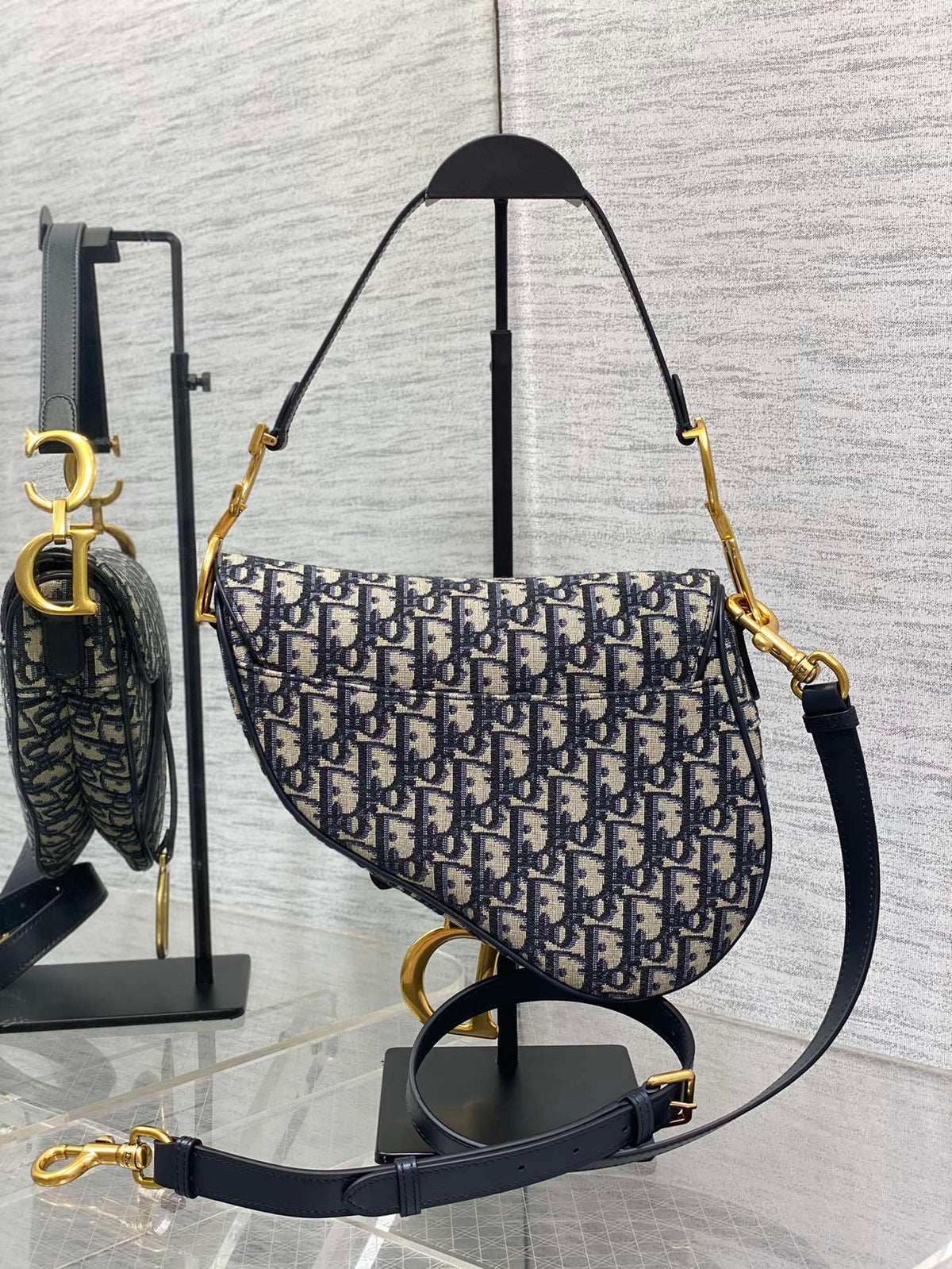 Dior Saddle Bag in blue Dior Oblique jacquard