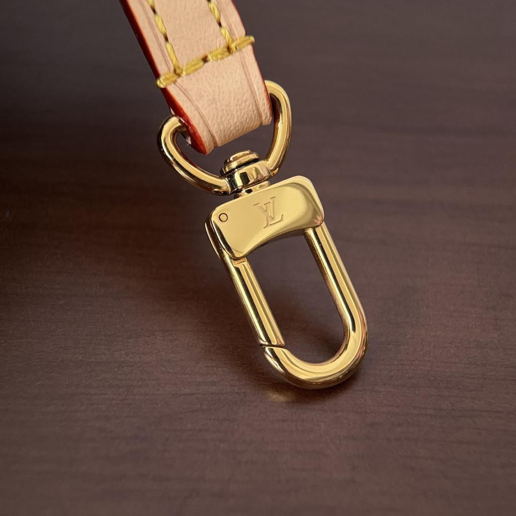 LV Scott M46933