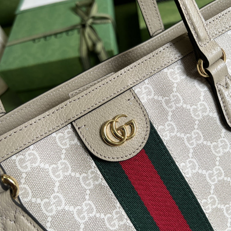 Gucci GG Supreme Ophidia Medium