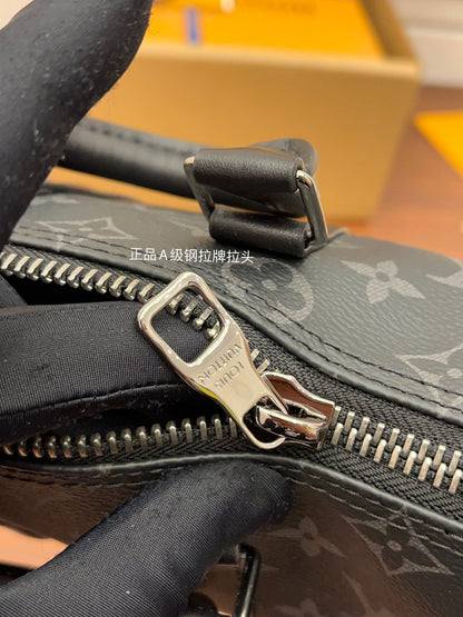 Louis Vuitton Keepall Bandoulière 25 Bag in Monogram Eclipse