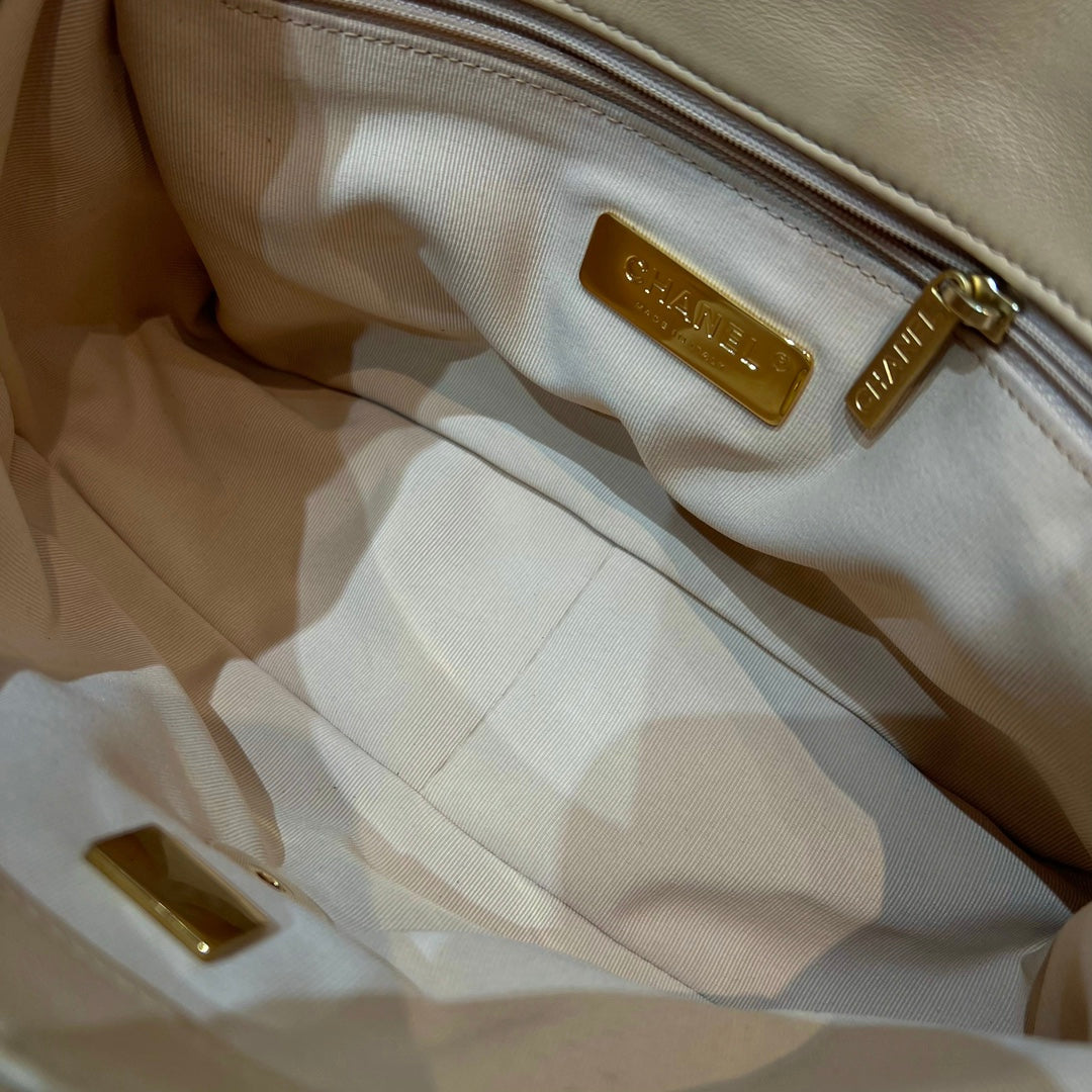 Chanel 19 Bag Small Beige