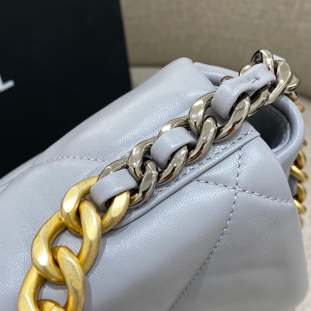 CHANEL 19 Bag Small Light Grey