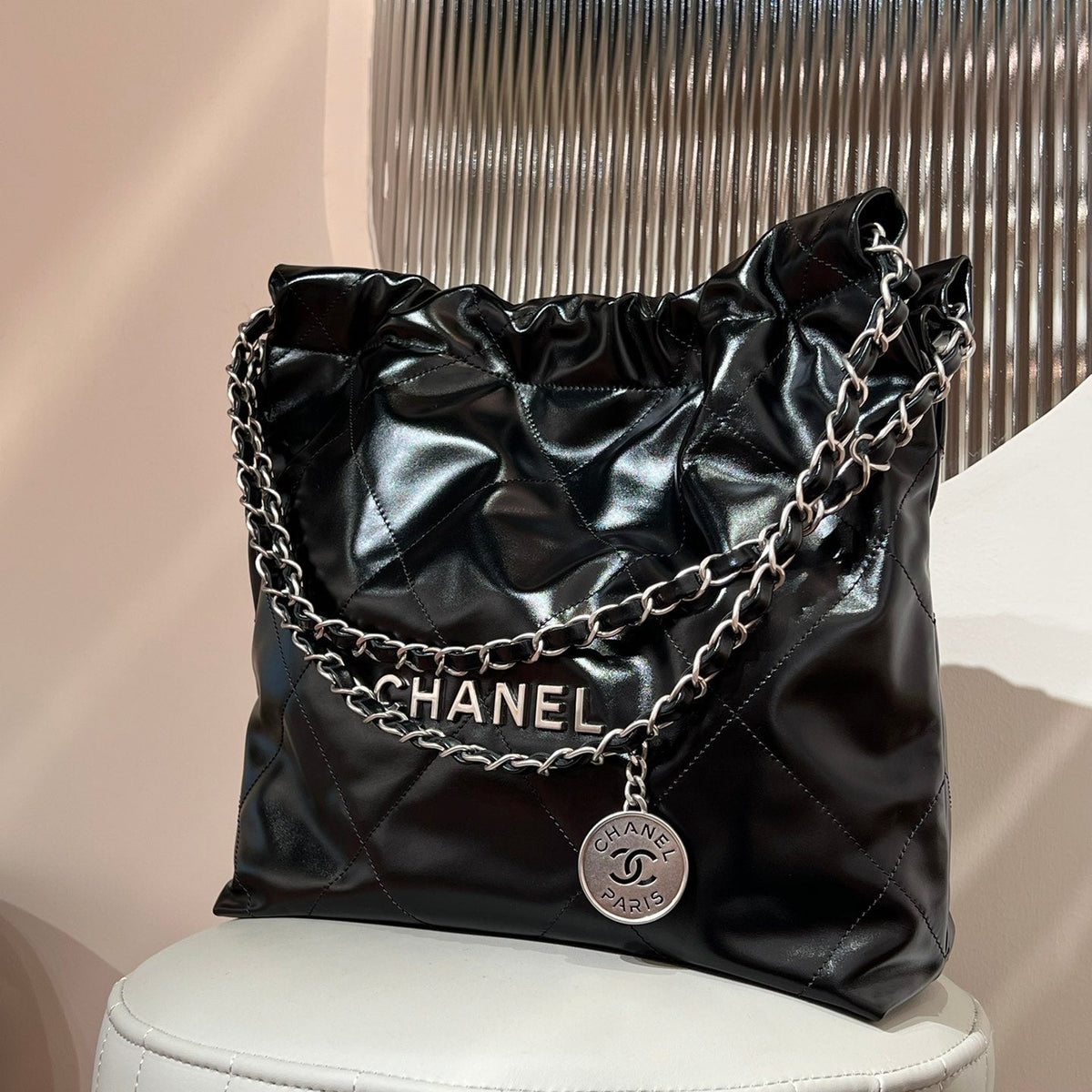 CHANEL 22 Small Black Sliver Hardware