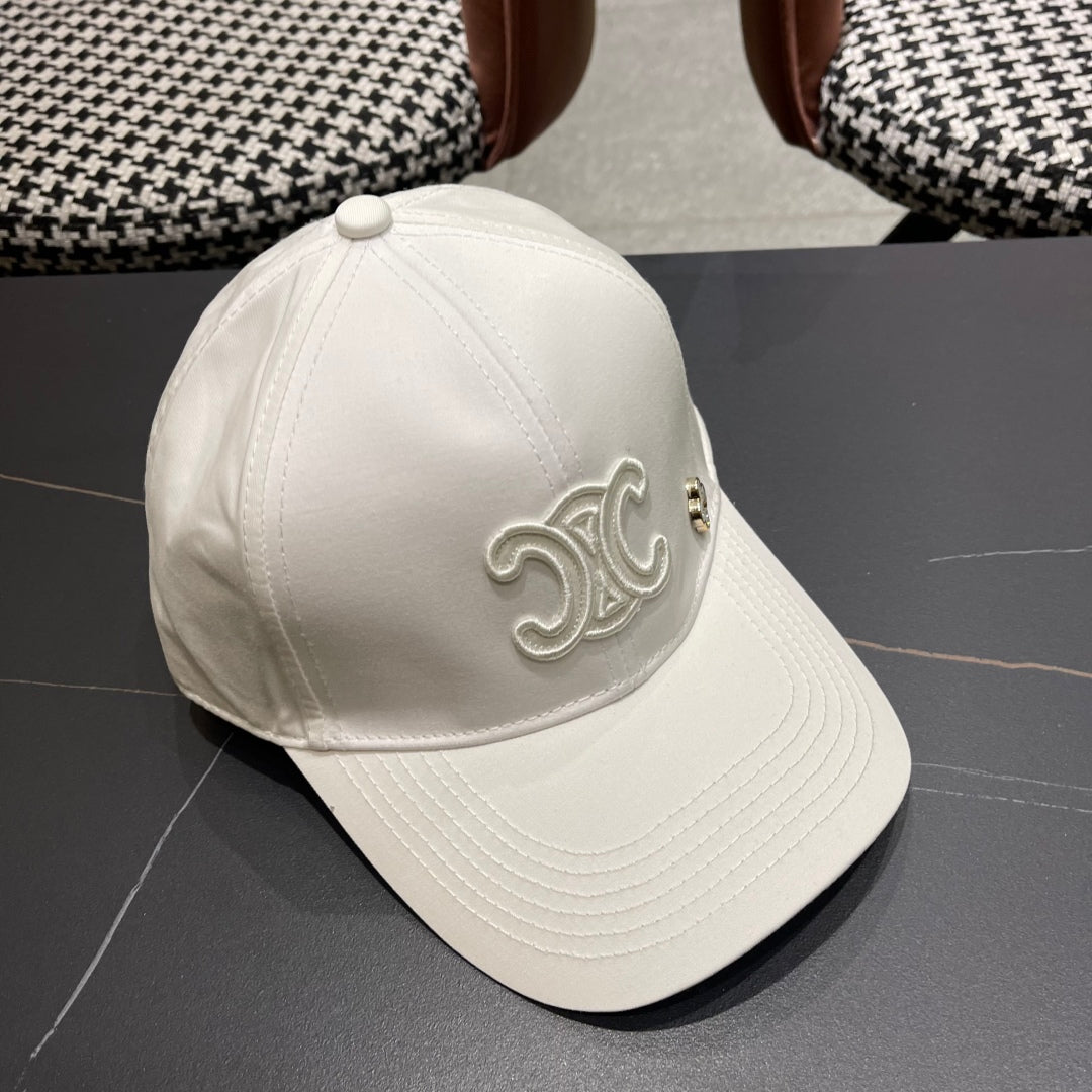 BASEBALL CAP MODEL 650288 IN WHITE FABRIC