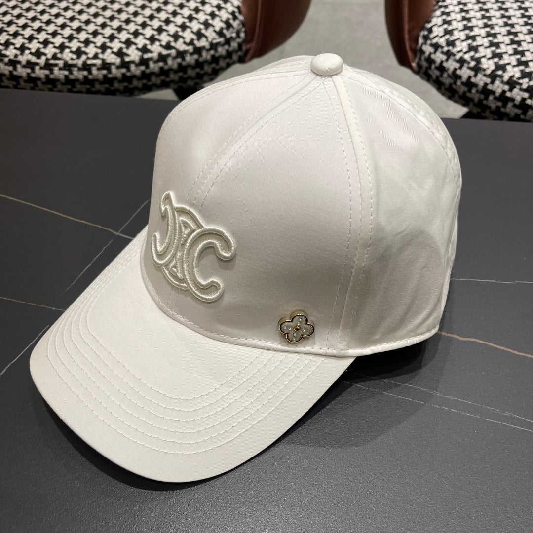 BASEBALL CAP MODEL 650288 IN WHITE FABRIC