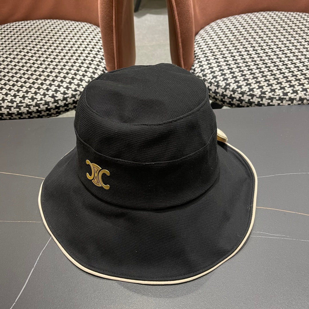 BUCKET HAT MODEL 650290 IN BLACK FABRIC