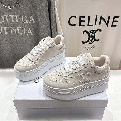 BLOCK SNEAKERS WITH EMBROIDERED TRIOMPHE IN PARCHMENT BEIGE SUEDE