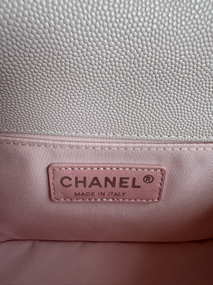 CHANEL BOY BAG MEDIUM 25 IN PINK  CALFSKIN