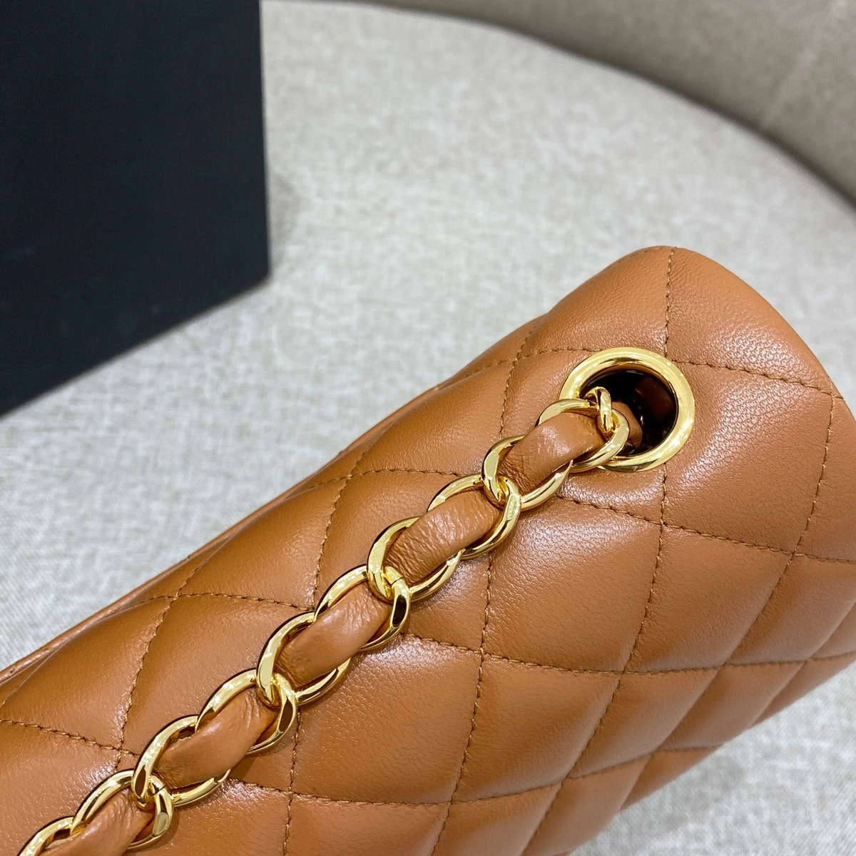 CHANEL FLAP BAG 20CM CARAMEL LAMBSKIN GOLD HARDWARE