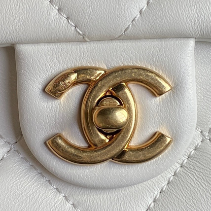 CHANEL MEDIUM FLAP BAG 26 IN WHITE CALFSKIN GOLD DOUBLE C THICK CHAIN