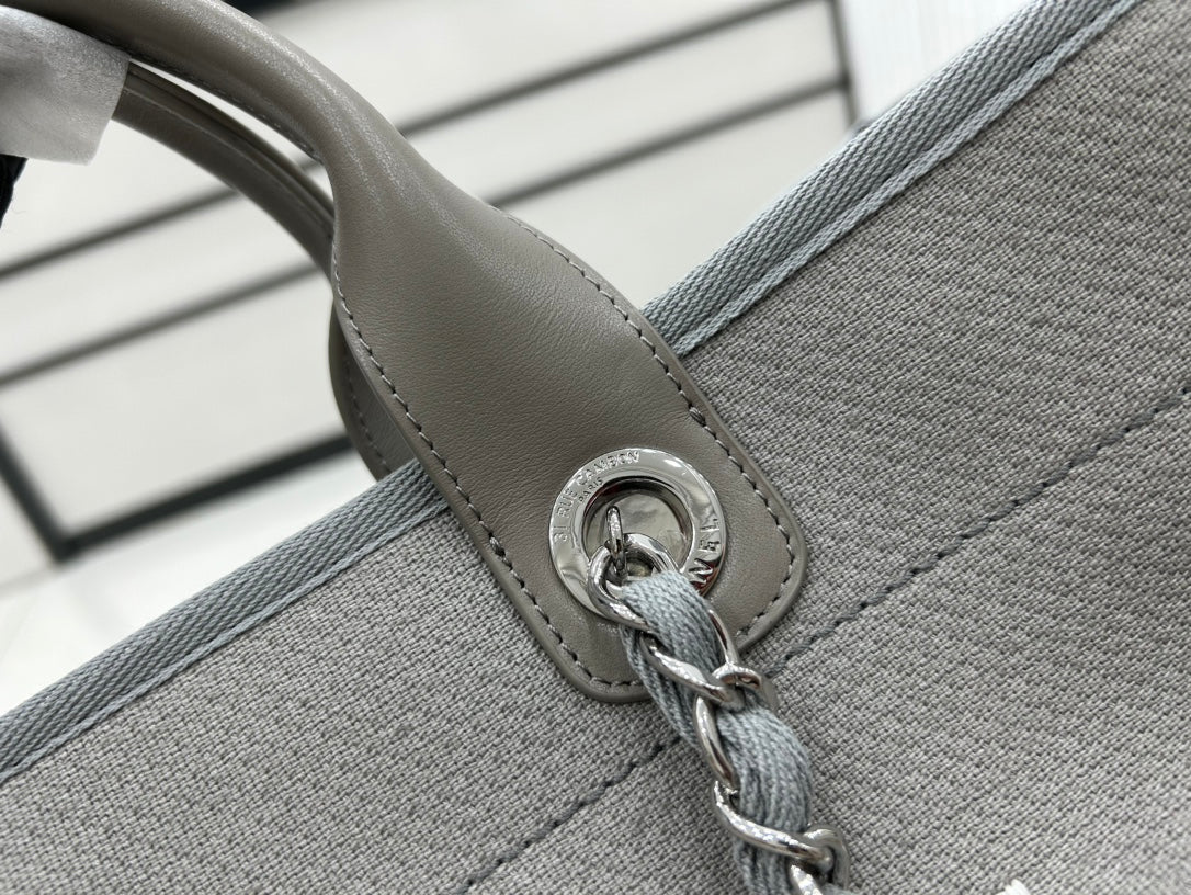 CHANEL CC DEAUVILLE LARGE 38 TOTE BAG IN GREY CANVAS WITH WHITE LOGO