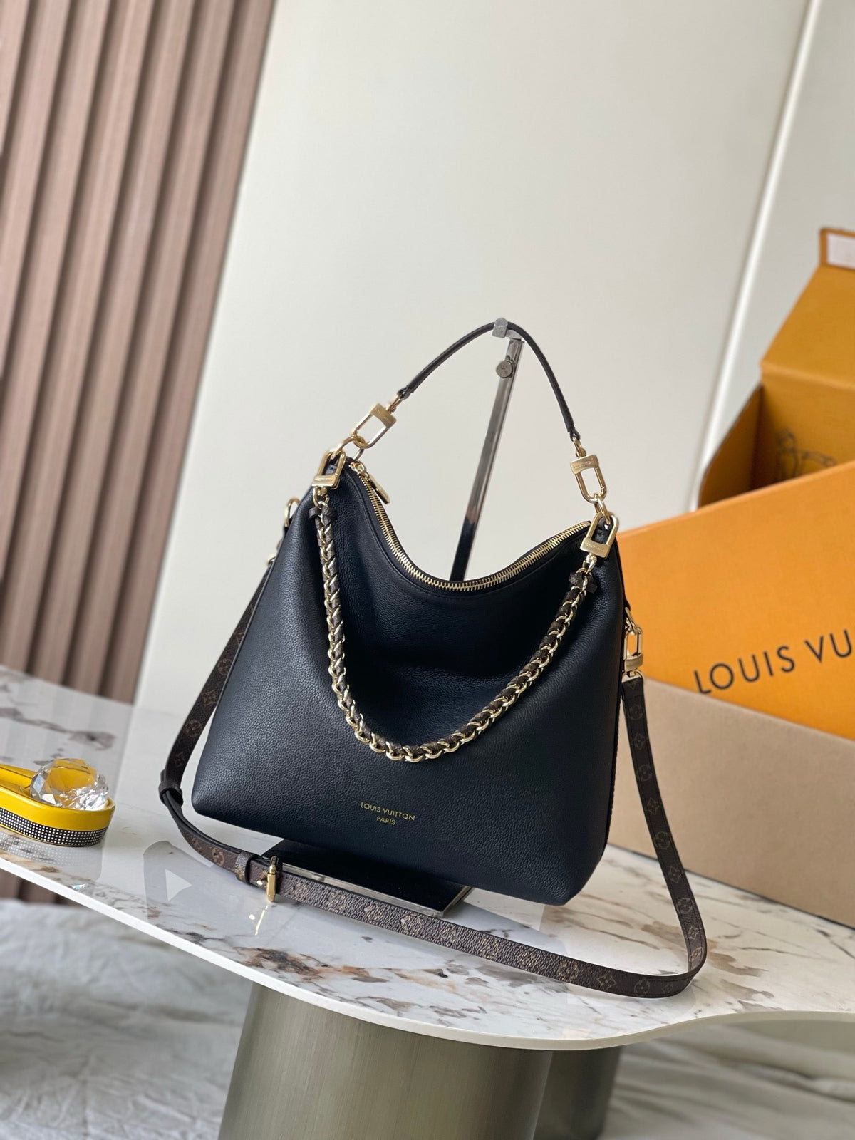 Louis Vuitton Multipass Mini Black