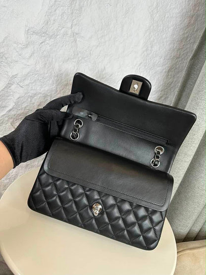 Chanel Classic Flap Medium Lambskin Sliver Hardware