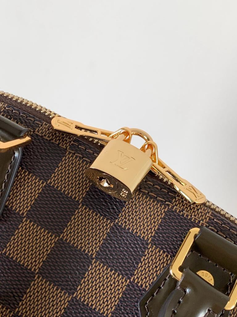 LV Alma BB Damier Ebene