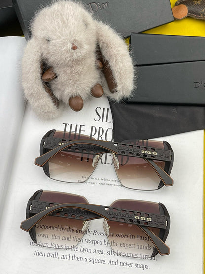 MONTAIGNE SQUARE SUNGLASS CD5296 IN ACETATE