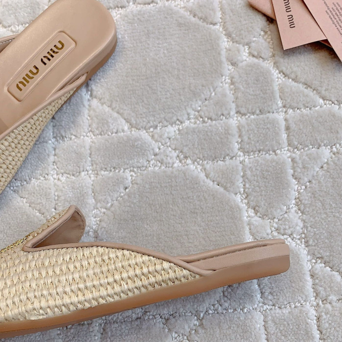 MULES SLIPPERS BEIGE COLOR STRAW WOVEN