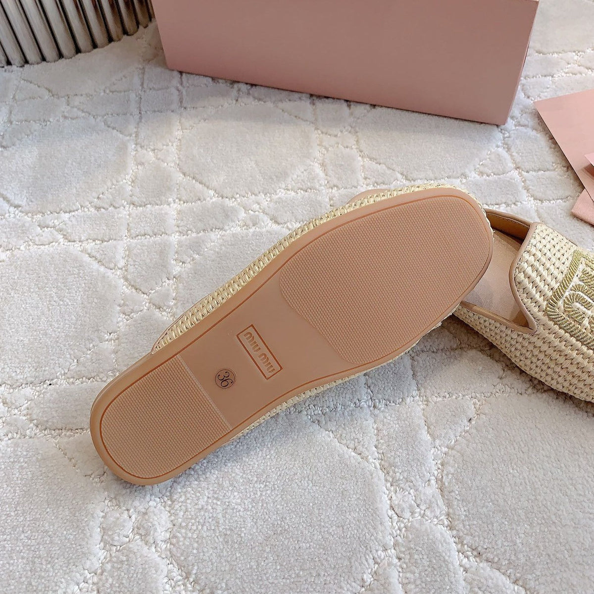 MULES SLIPPERS BEIGE COLOR STRAW WOVEN