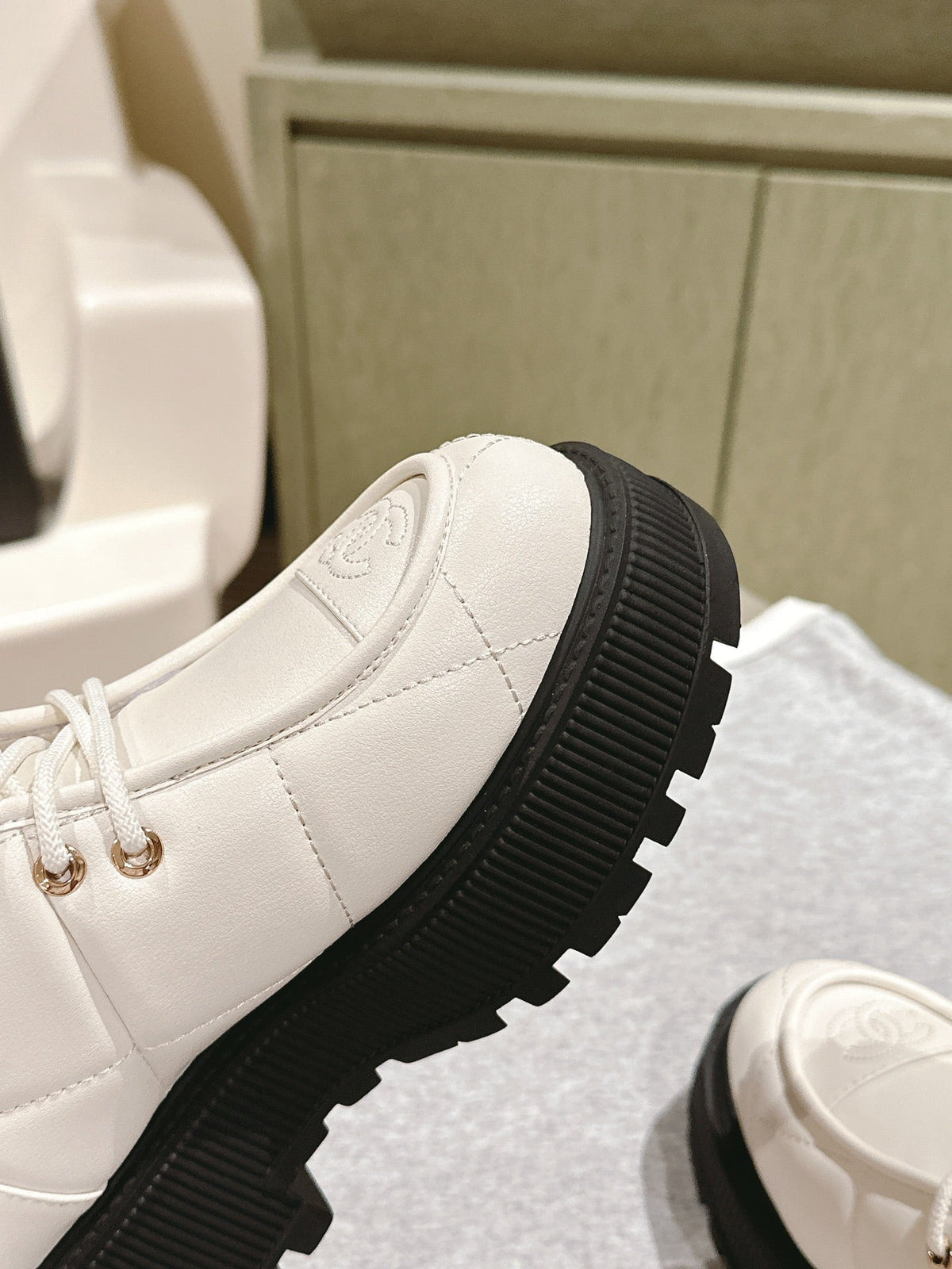 MARTIN BOOTS IN WHITE EMBROIDERED CALFSKIN