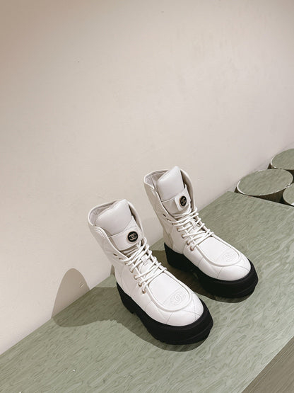 MARTIN BOOTS IN WHITE EMBROIDERED CALFSKIN