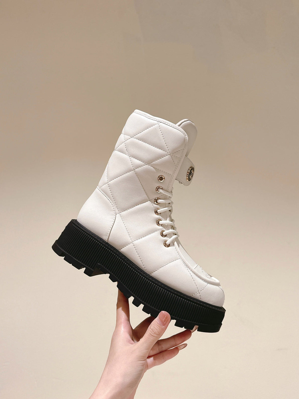 MARTIN BOOTS IN WHITE EMBROIDERED CALFSKIN