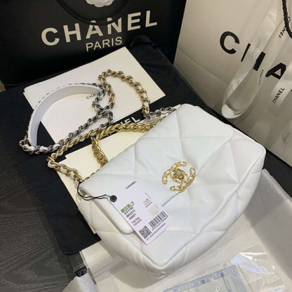 CHANEL 19 FLAP MEDIUM WHITE LAMBSKIN