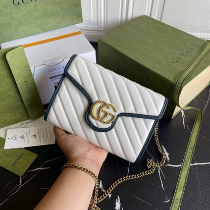 Gucci Chain Wallet GG Marmont
