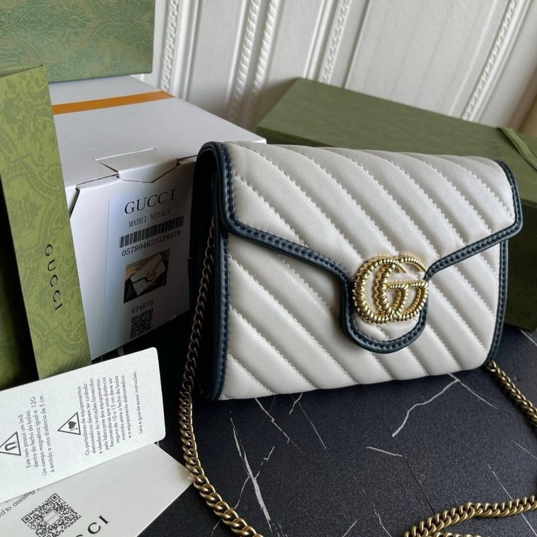 Gucci Chain Wallet GG Marmont