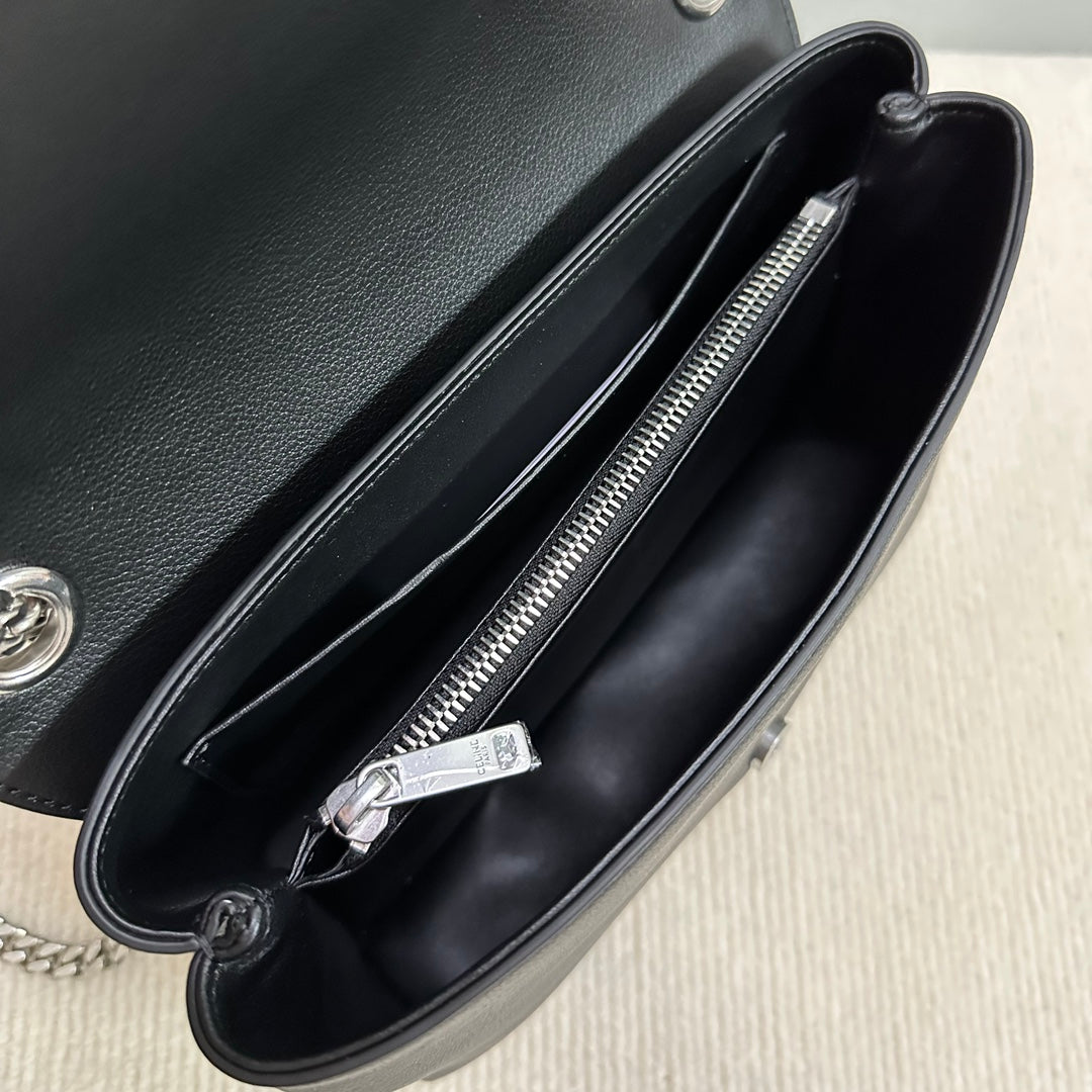 MEDIUM VICTOIRE BAG 25 IN BLACK SUPPLE CALFSKIN SILVER HARDWARE