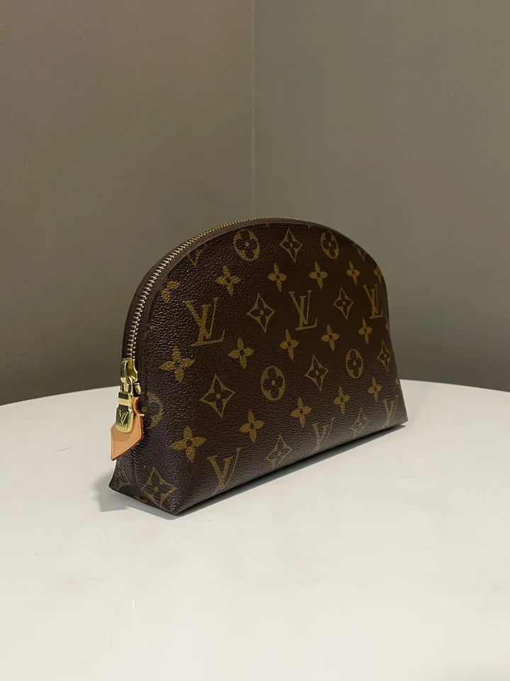 Louis Vuitton Monogram Cosmetic Pouch MM