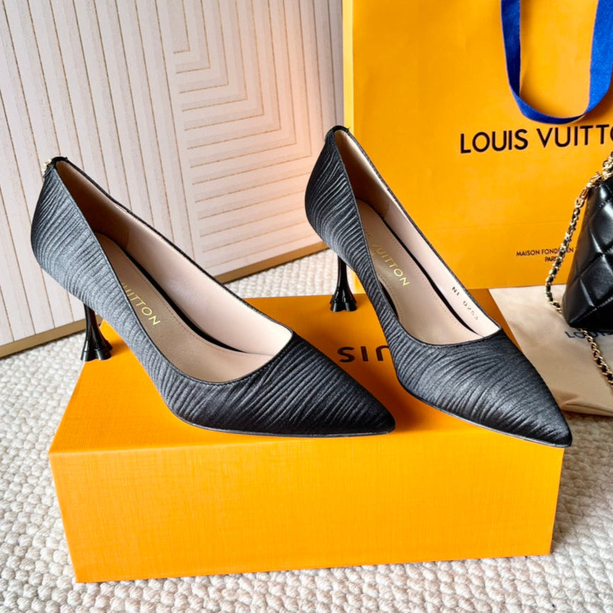 BLOSSOM PUMP 75 MM IN BLACK IMPORTED STRIPED SILK SATIN