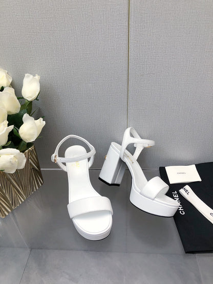 BLOCK HEEL 9 CM SANDAL IN WHITE LAMBSKIN