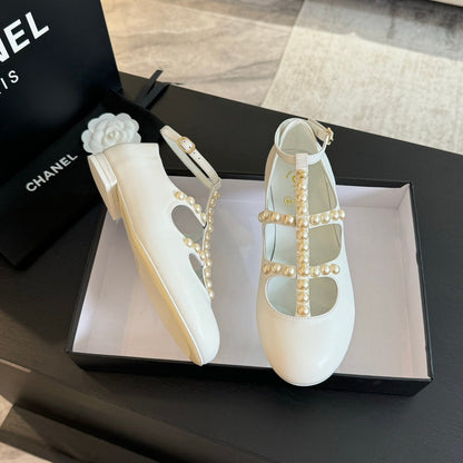 MARY JANES SHOES WHITE GOATSKIN WITH FAUX PEARL