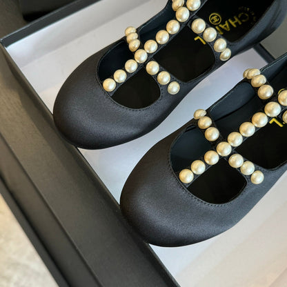 MARY JANES SHOES BLACK GOATSKIN WITH FAUX PEARL