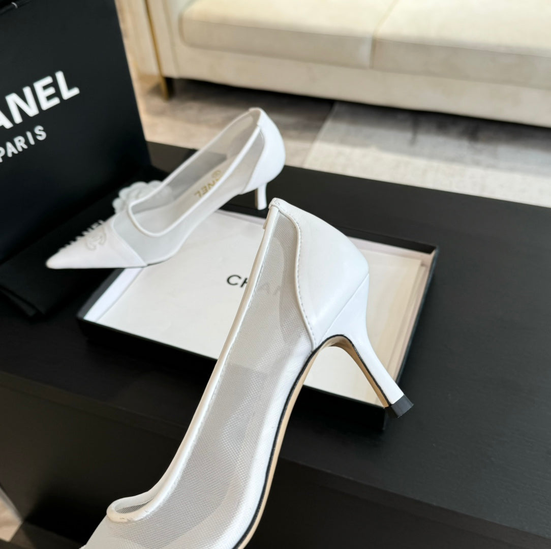 MESH LOGO HEELS IN WHITE LAMBSKIN