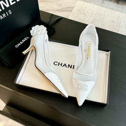 MESH LOGO HEELS IN WHITE LAMBSKIN