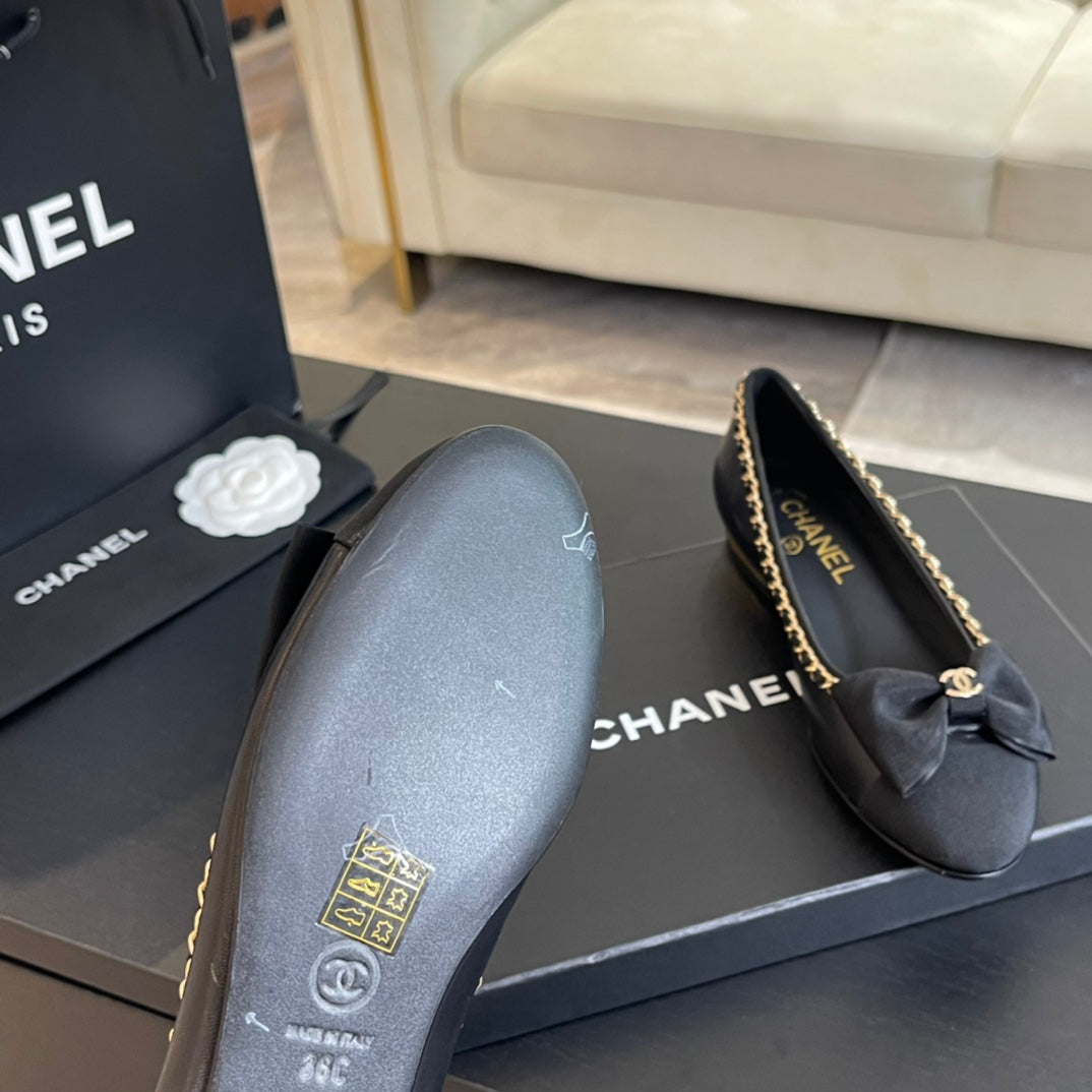 BALLET FLAT BLACK CALFSKIN AND FABRIC