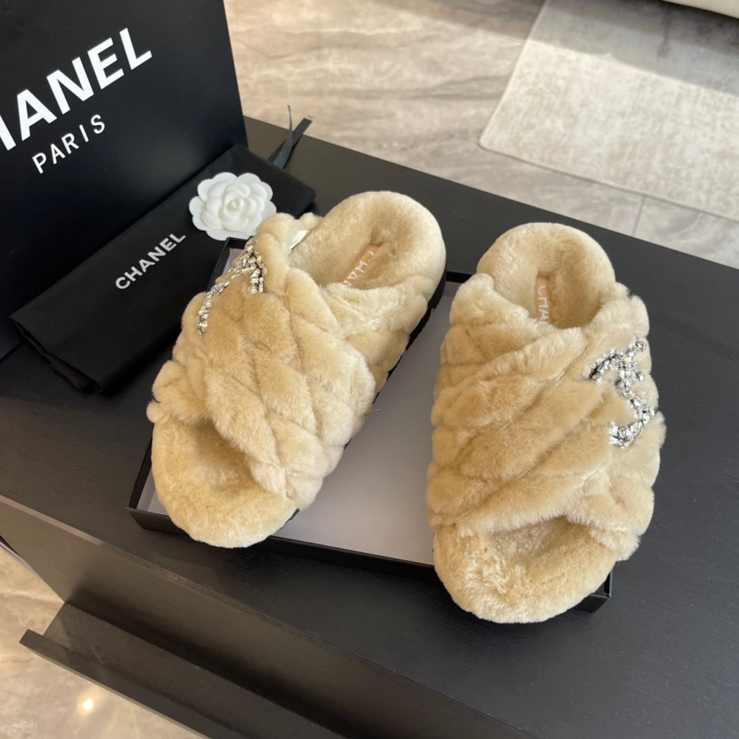 BEIGE CREAM FUR CROSS STRAP SLIPPERS