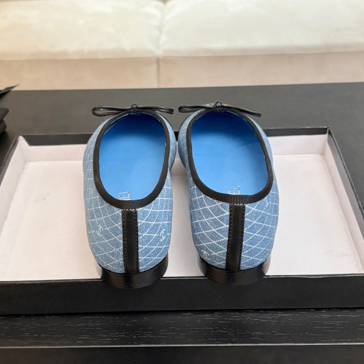 BALLET FLATS IN LIGHT BLUE MIX BLACK MONOGRAM DENIM