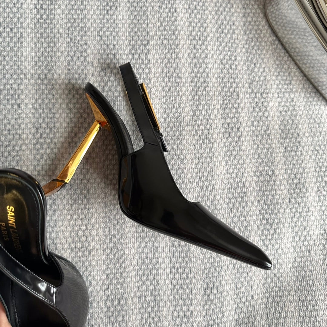 LEE SLINGBACK PUMPS 105 IN BLACK PATENT LEATHER GOLD HEEL