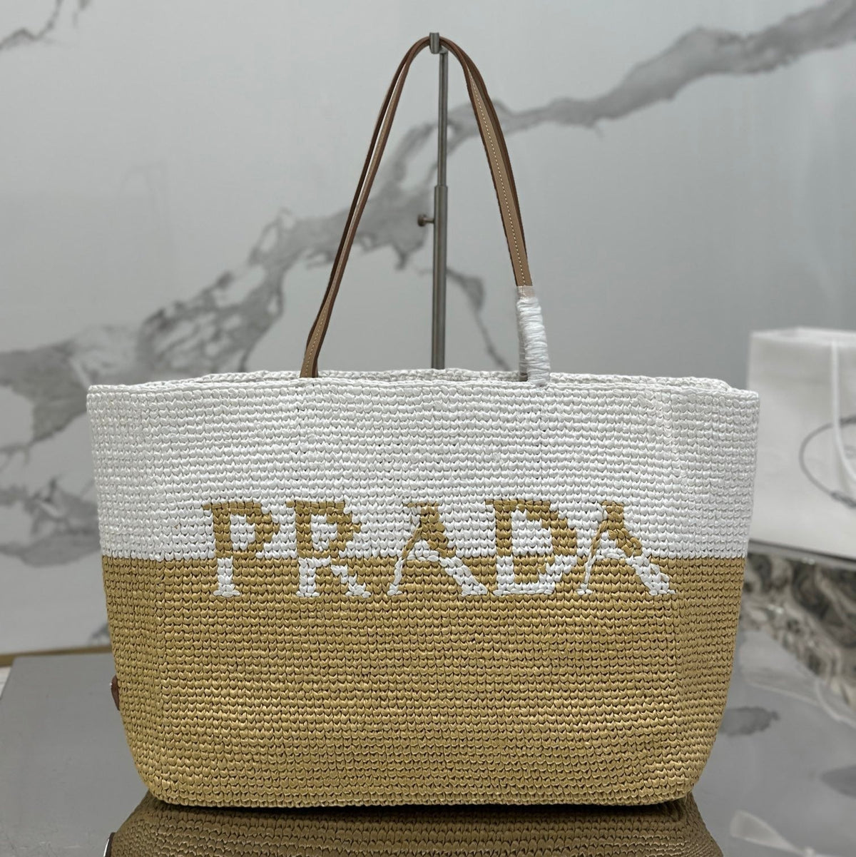 LARGE TOTE BAG 37 IN WHITE MIX BEIGE RAFFIA AND BROWN CALFSKIN HANDLE