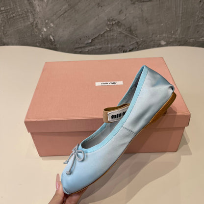 BALLET FLAT SHOES LIGHT BLUE GLOSSY SHEEPSKIN