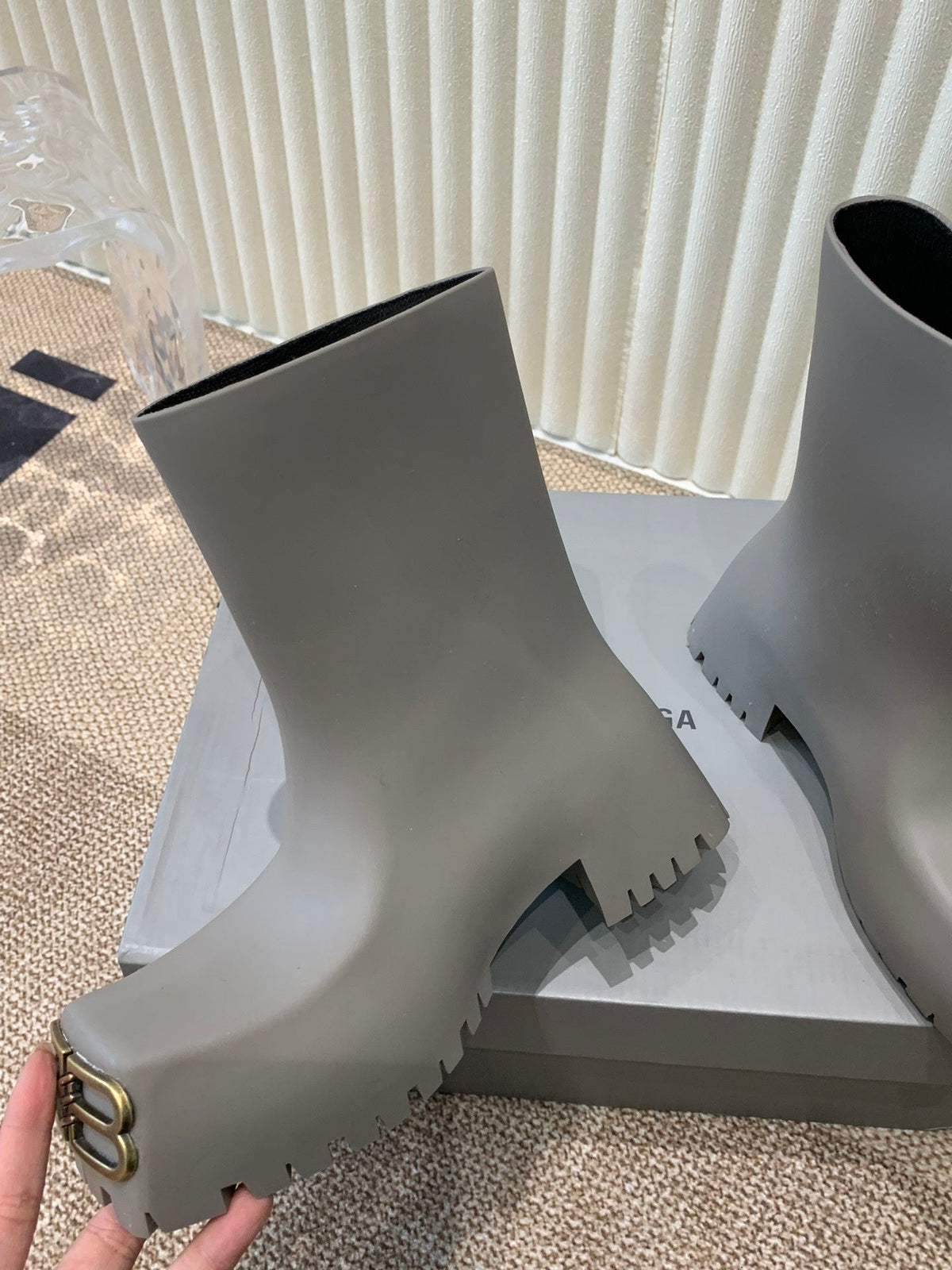 MATTE GRAY SCULPTED RUBBER BOOTS WITH GOLD MONOGRAM