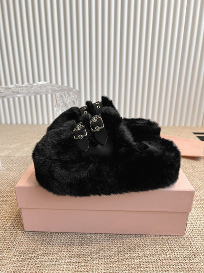 MULES IN BLACK RABBIT FUR SILVER HARDWARE