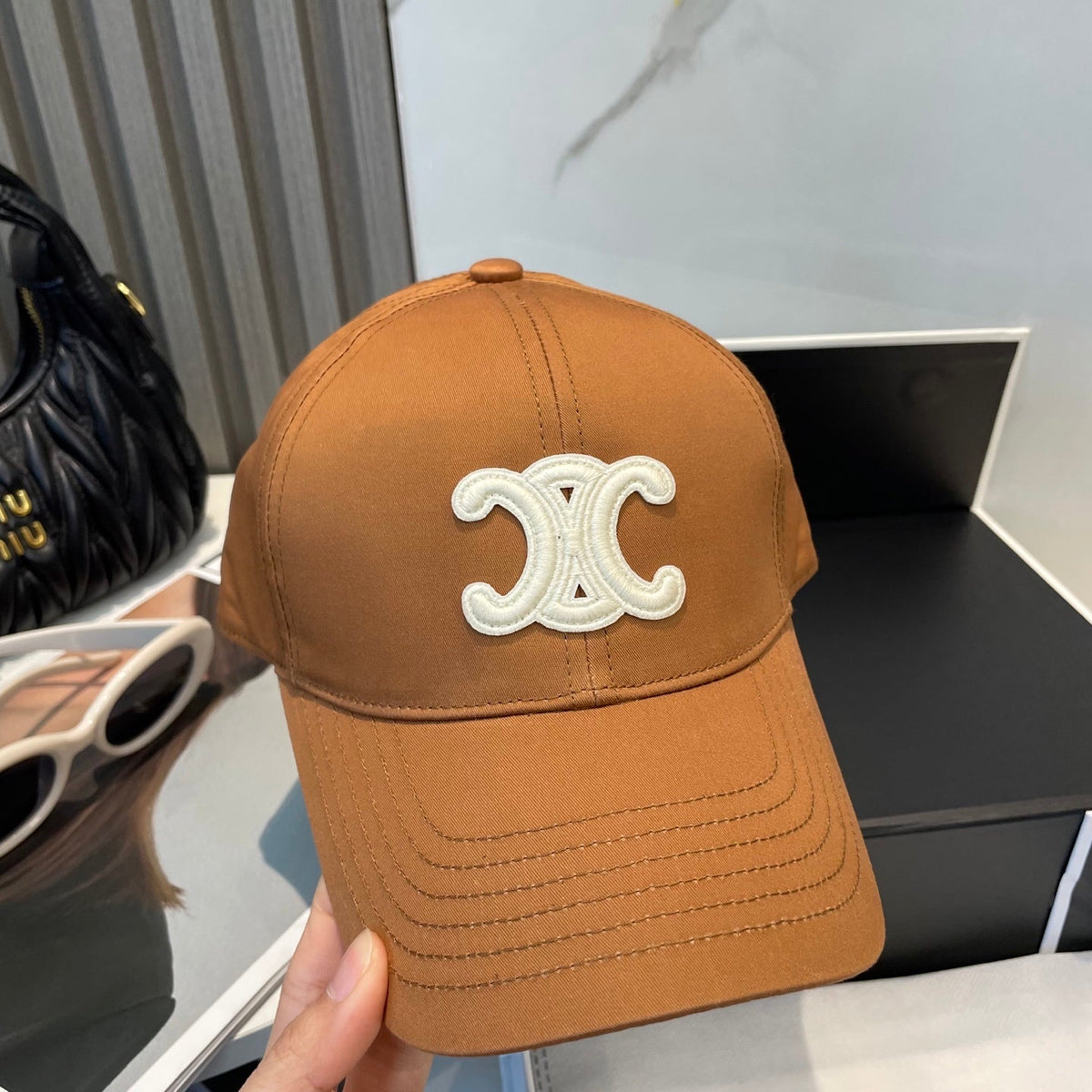 BASEBALL CAP MODEL 650752 IN BURNT ORANGE COTTON