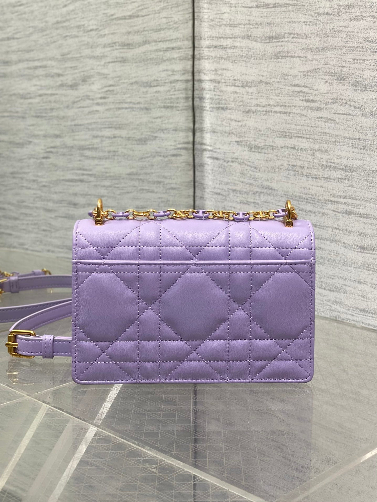MISS CARO MINI BAG 17 IN BABY PURPLE MACROCANNAGE LAMBSKIN
