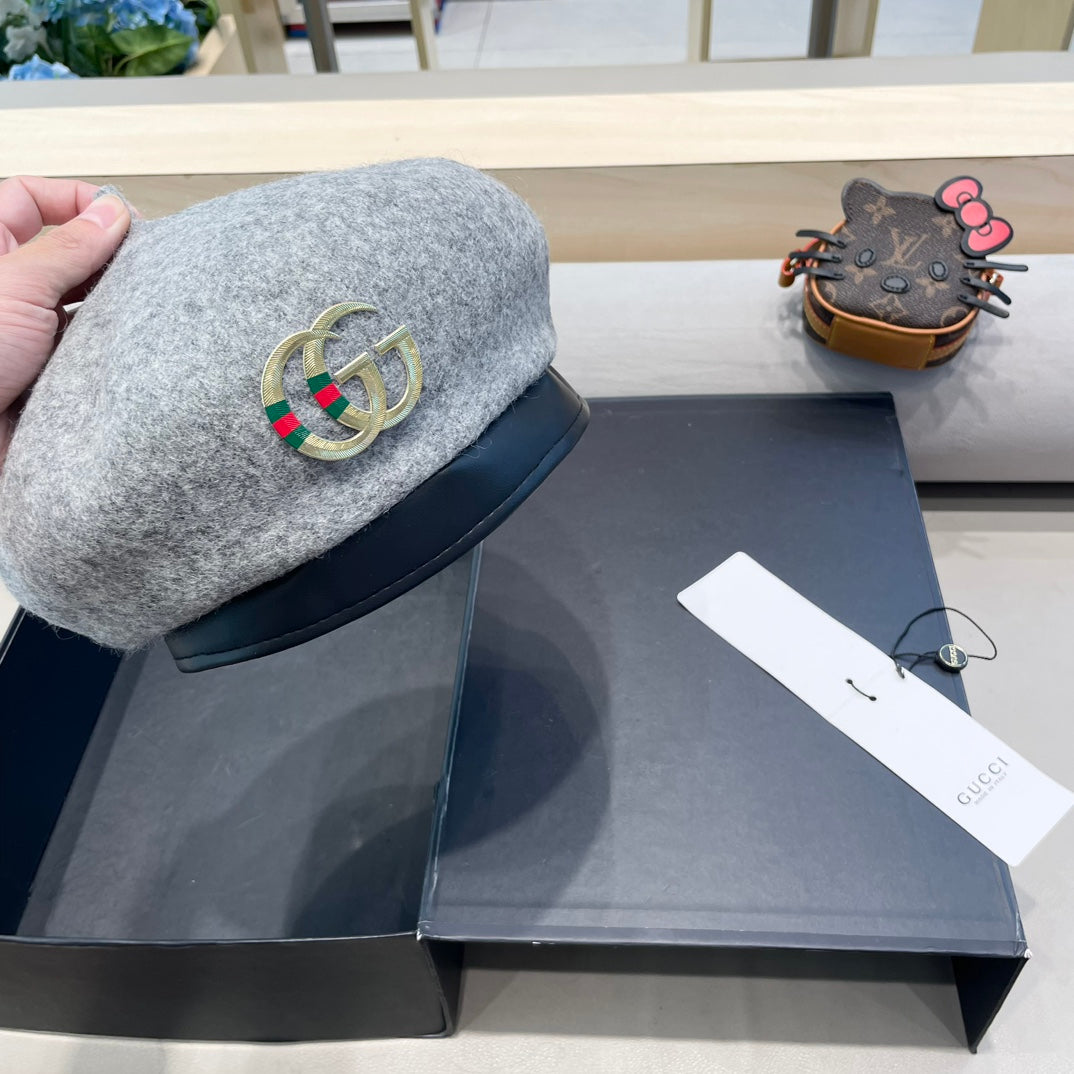 BERET HAT IN ASH GRAY WOOL 406885