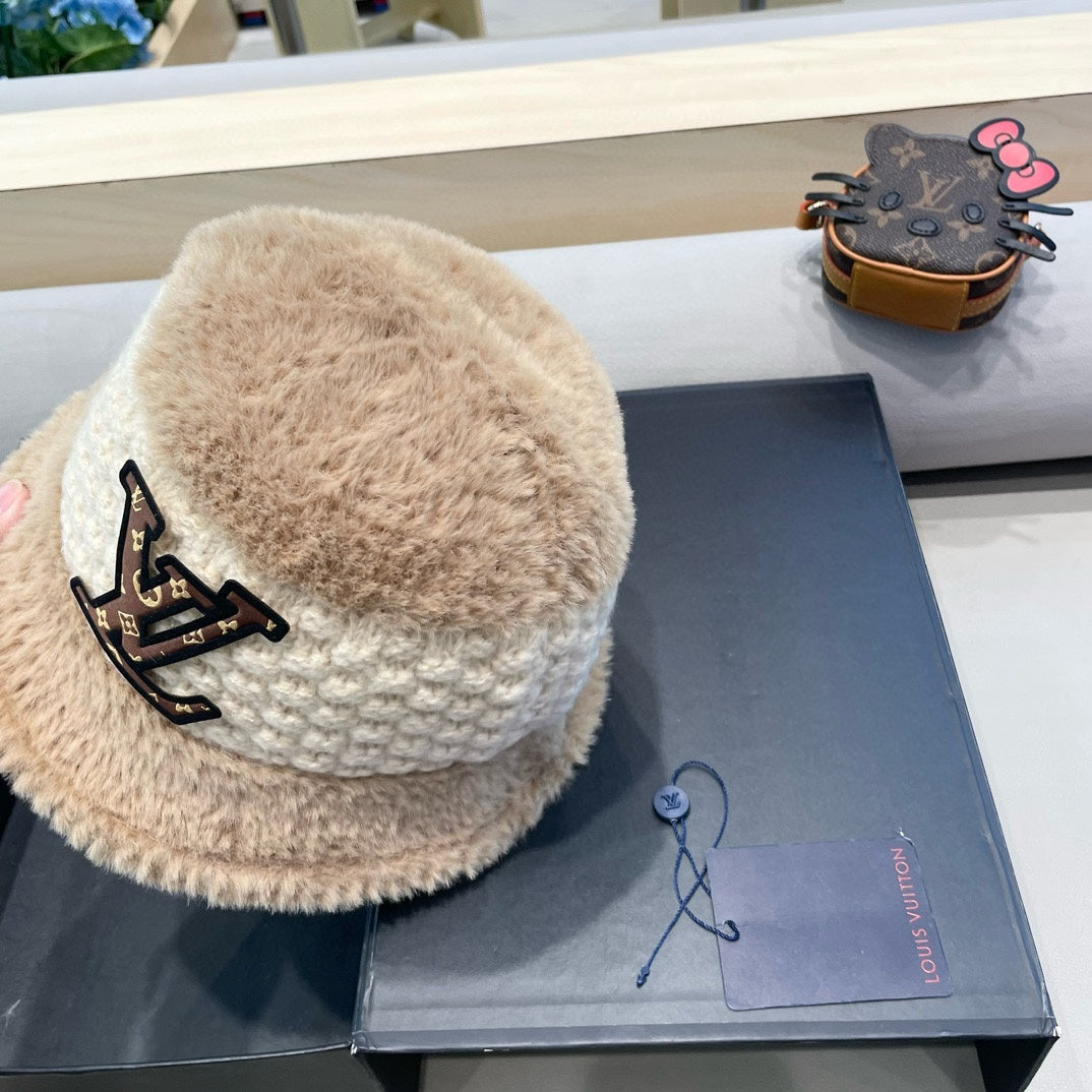 BUCKET HAT IN BEIGE MIX WHITE WOOL 421039