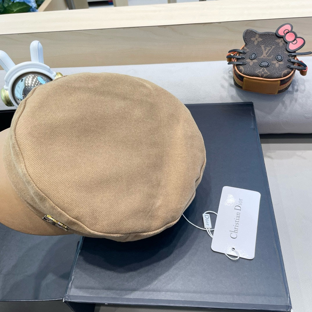 BAKER BOY HAT IN BOUTIQUE BEIGE COTTON AND LEATHER 428244