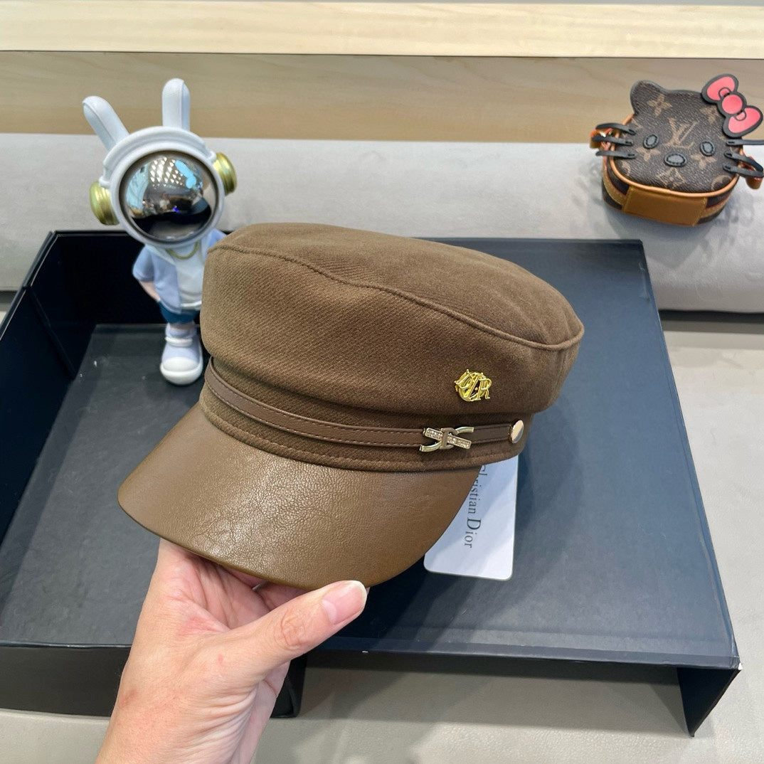 BAKER BOY HAT IN COFFEE BROWN COTTON AND LEATHER 428245