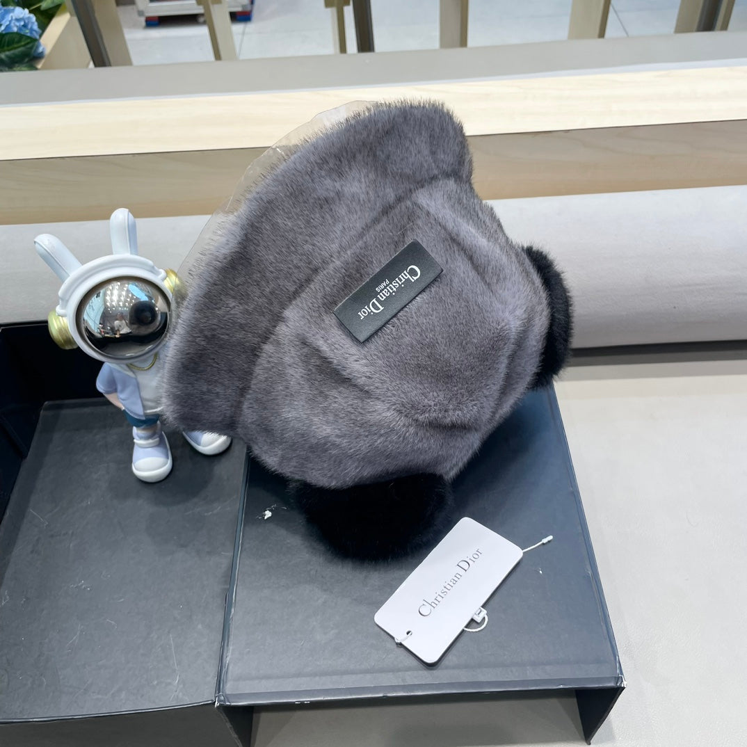 BUCKET HAT WITH CUTE BEAR EARS IN SILVER GRAY RABBIT FUR 434966